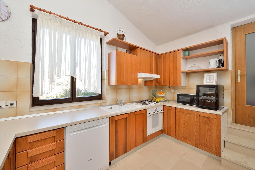 Beachfront Skoblar Holiday Home With Seaview 프리블라카 외부 사진