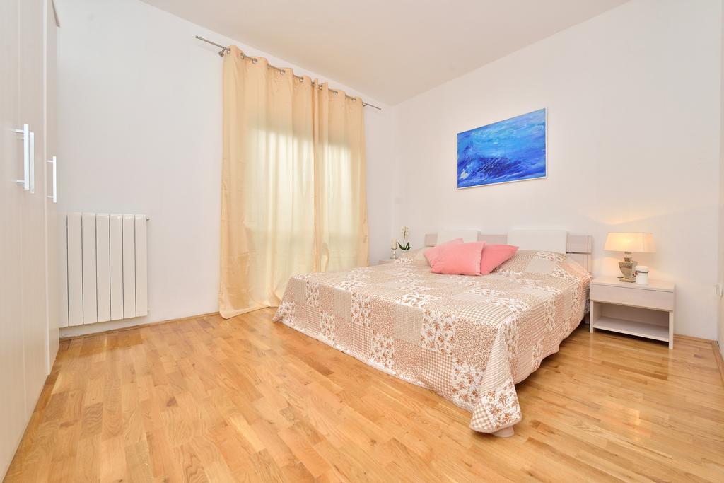 Beachfront Skoblar Holiday Home With Seaview 프리블라카 외부 사진